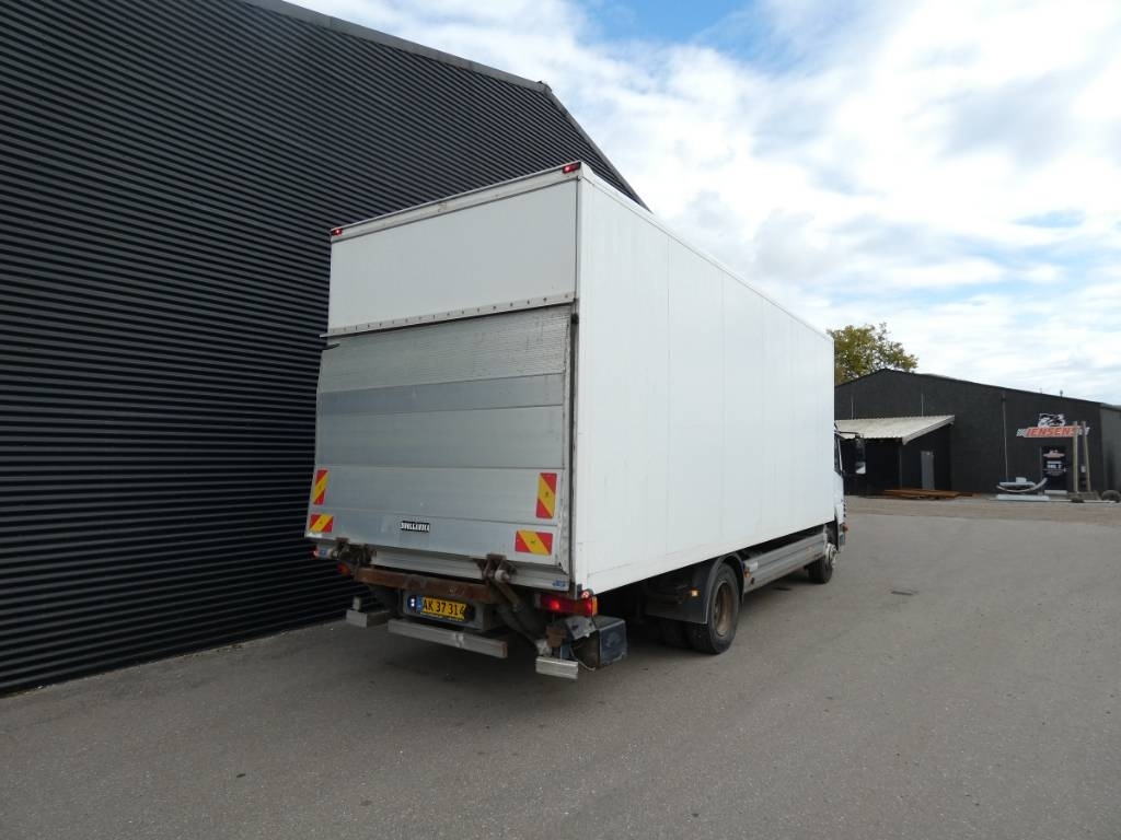 mercedes-benz-atego-12236b5155a5.jpg