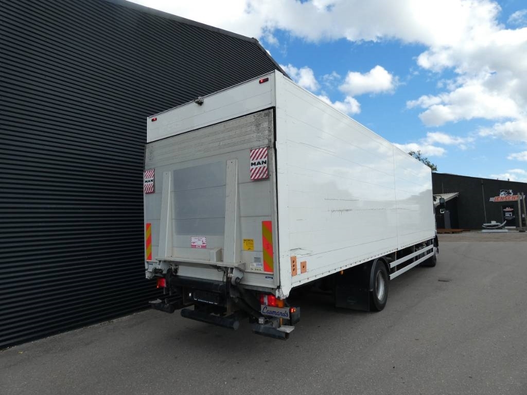 man-tgm-18-250d2724377.jpg