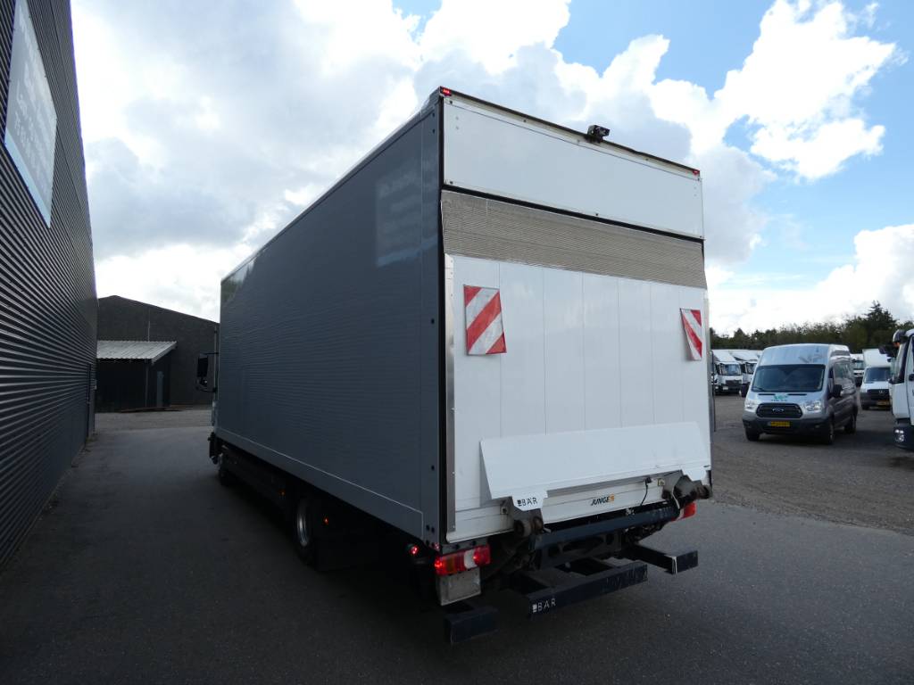 mercedes-benz-atego-1224-l24c274a5.jpg