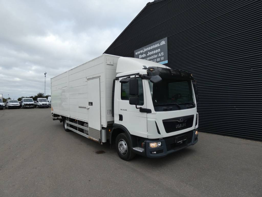 MAN TGL 12.220