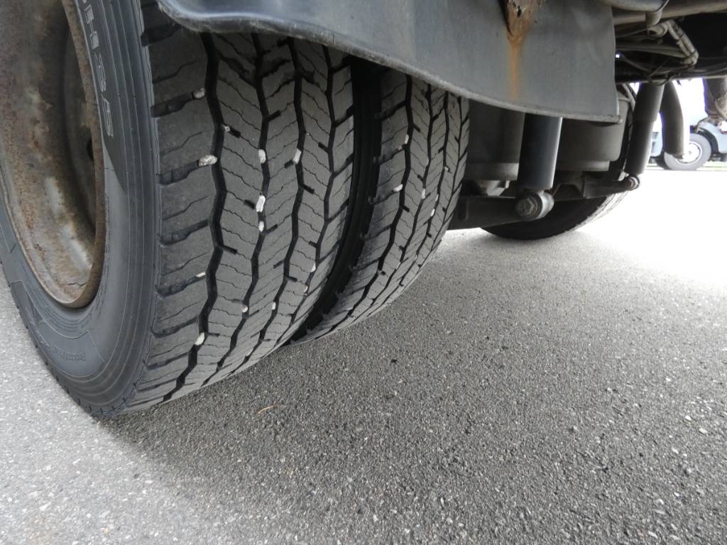 mercedes-benz-atego-1223b8a79795.jpg