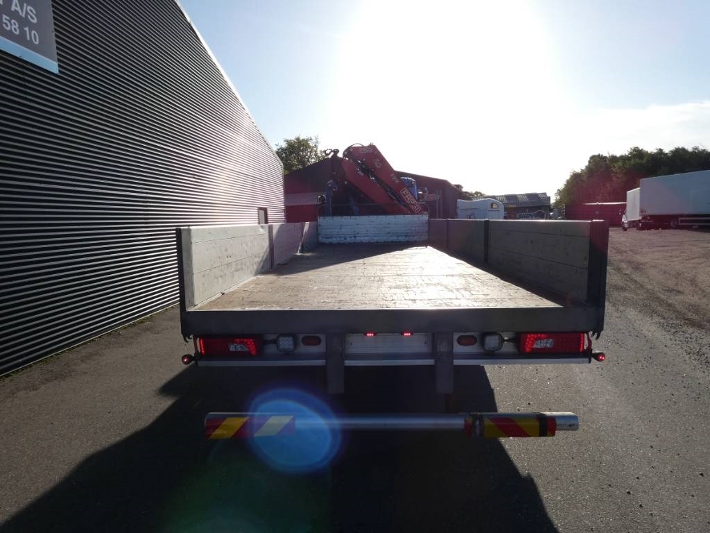 scania-p-32047a1c548.jpg