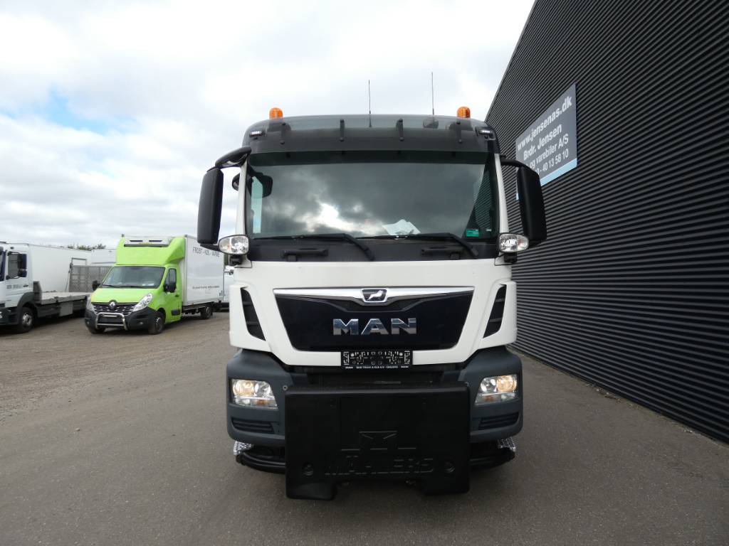 man-tgs-35-4605e8dd501.jpg