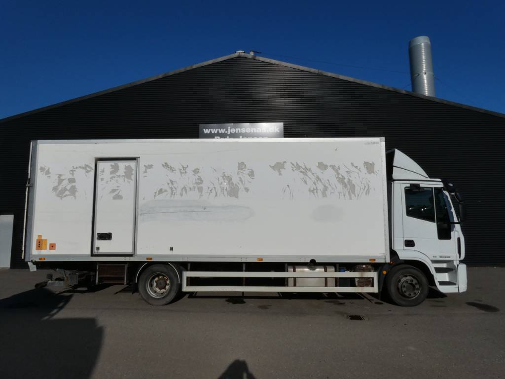 iveco-120e-25b54cd322.jpg