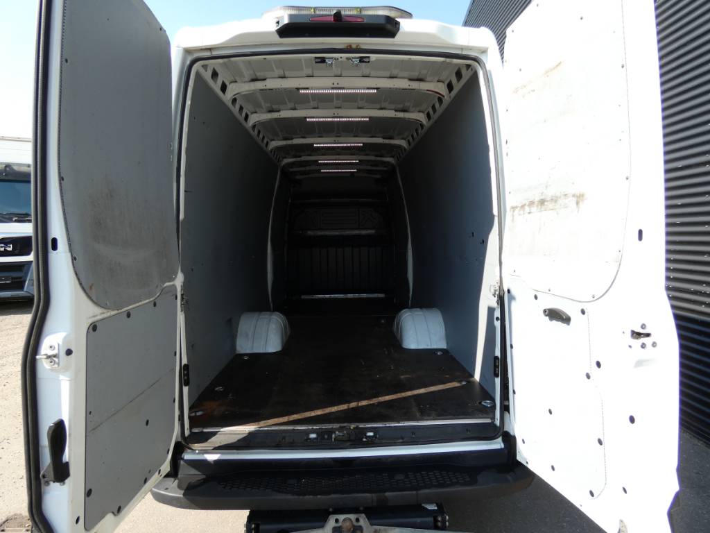 iveco-50c-188d5838e5.jpg
