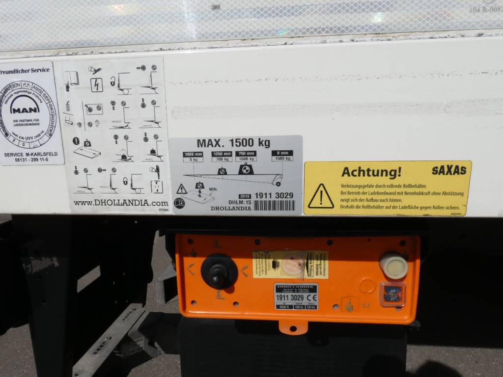 man-tgl-12-220d2fee53b.jpg