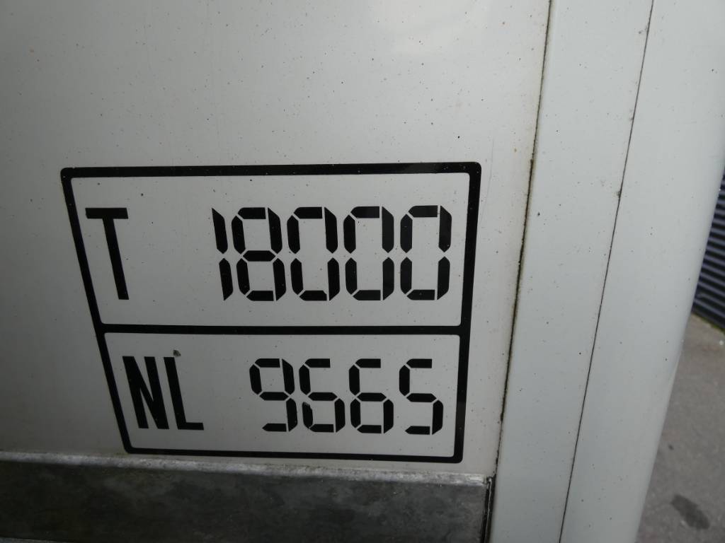 man-tgm-12-2903049ee45.jpg