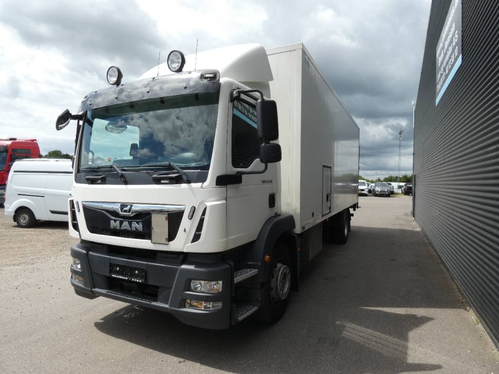 man-tgm-18-29088e69691.jpg