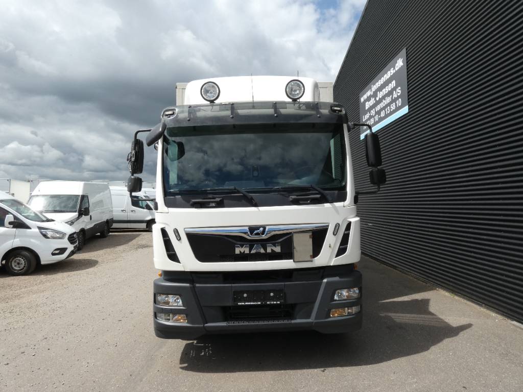 man-tgm-18-29094214e40.jpg