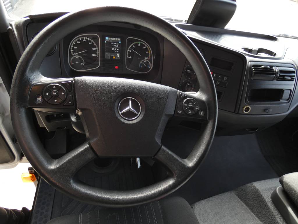 mercedes-benz-816-l2f21530c.jpg