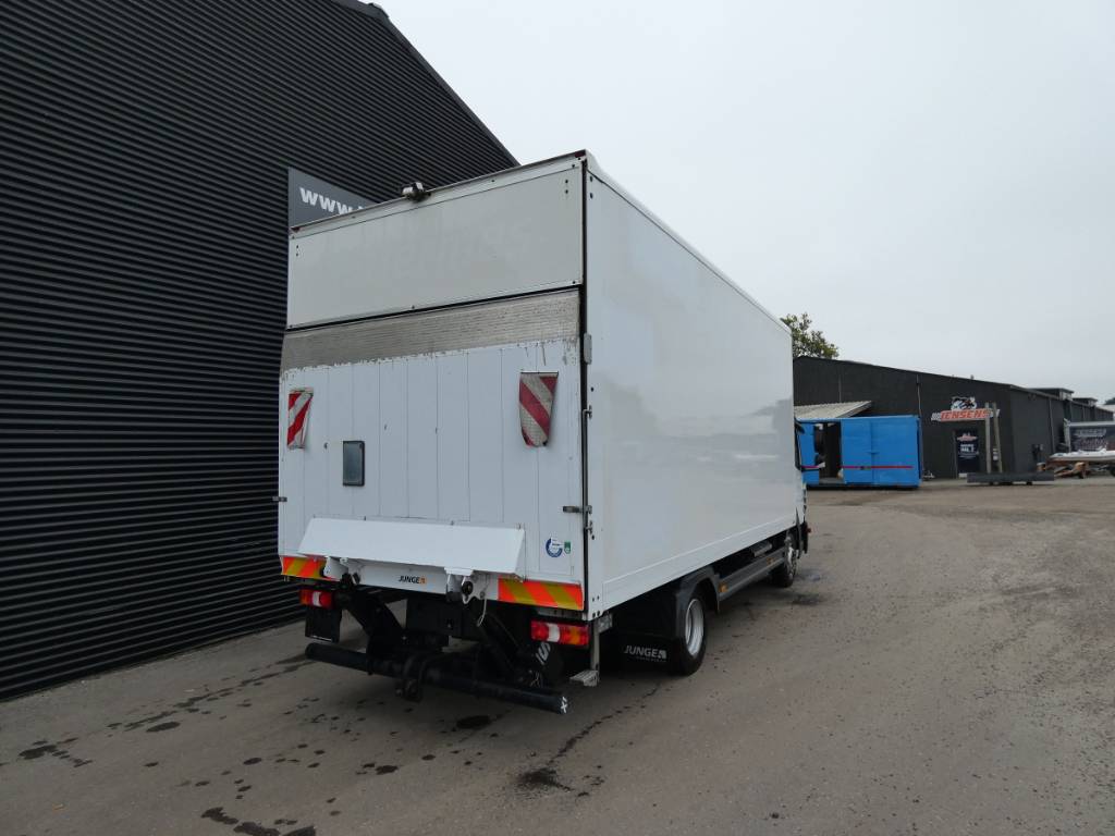 mercedes-benz-atego-81672f72d45.jpg