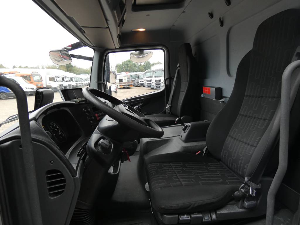 mercedes-benz-atego-81693a01a22.jpg