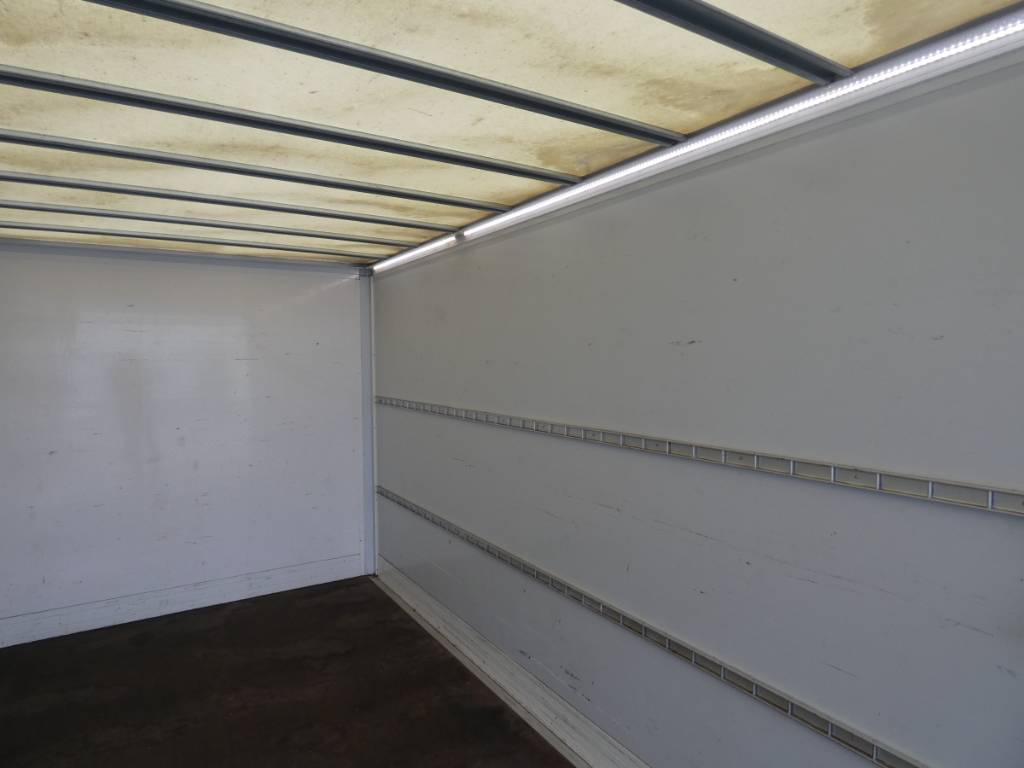 mercedes-benz-atego-8189ed25cb1.jpg