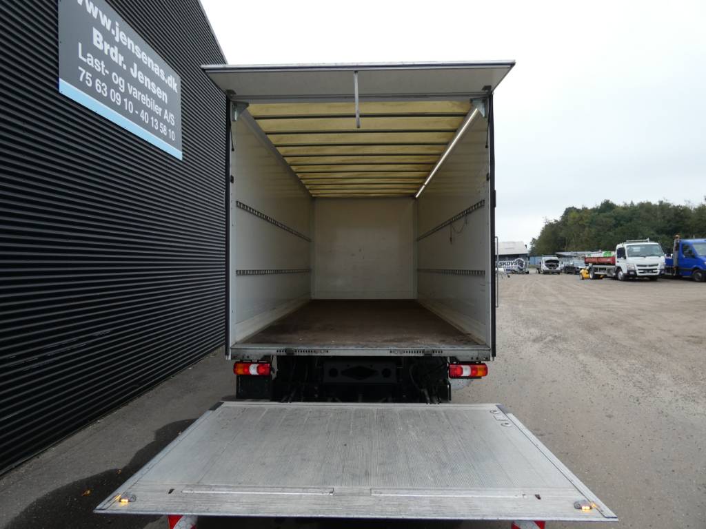 mercedes-benz-atego-818e46aca5c.jpg