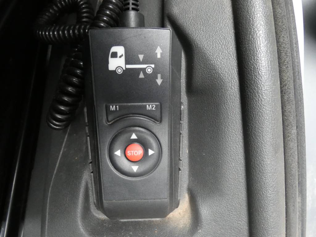 mercedes-benz-atego-818efa45cc6.jpg