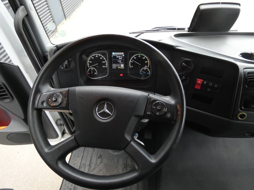 mercedes-benz-atego-818f8c4f05e.jpg