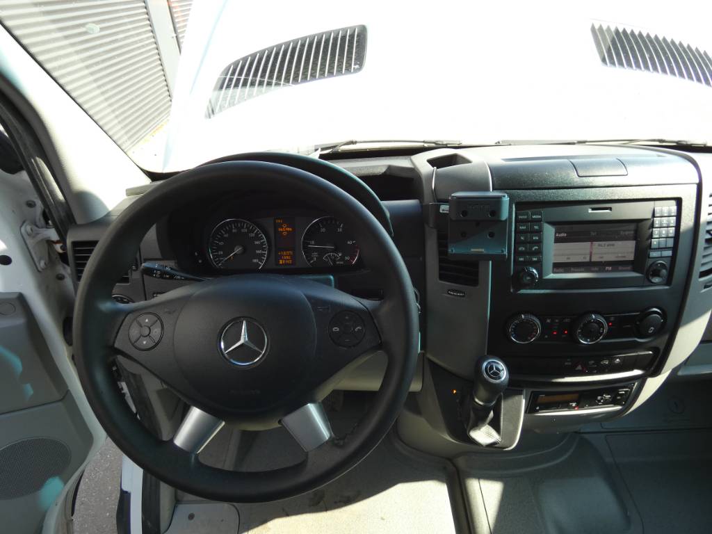 mercedes-benz-sprinter-516e66c9635.jpg