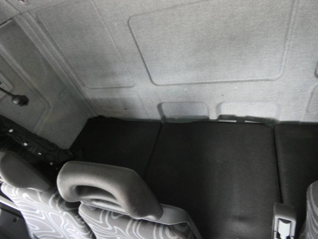 iveco-180e-28ff8e6d77.jpg