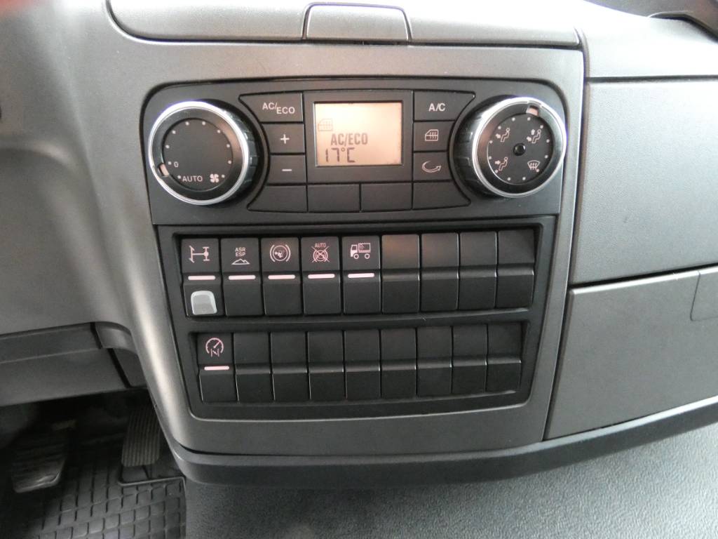 man-tgs-18-32081d50059.jpg