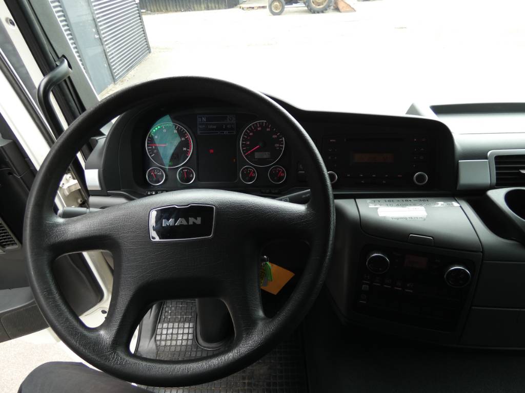 man-tgs-18-320efc93e59.jpg