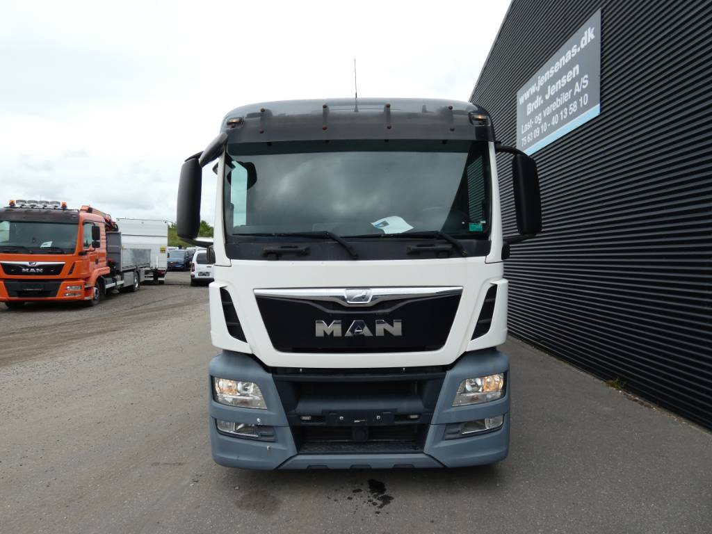 man-tgs-26-320602fa316.jpg