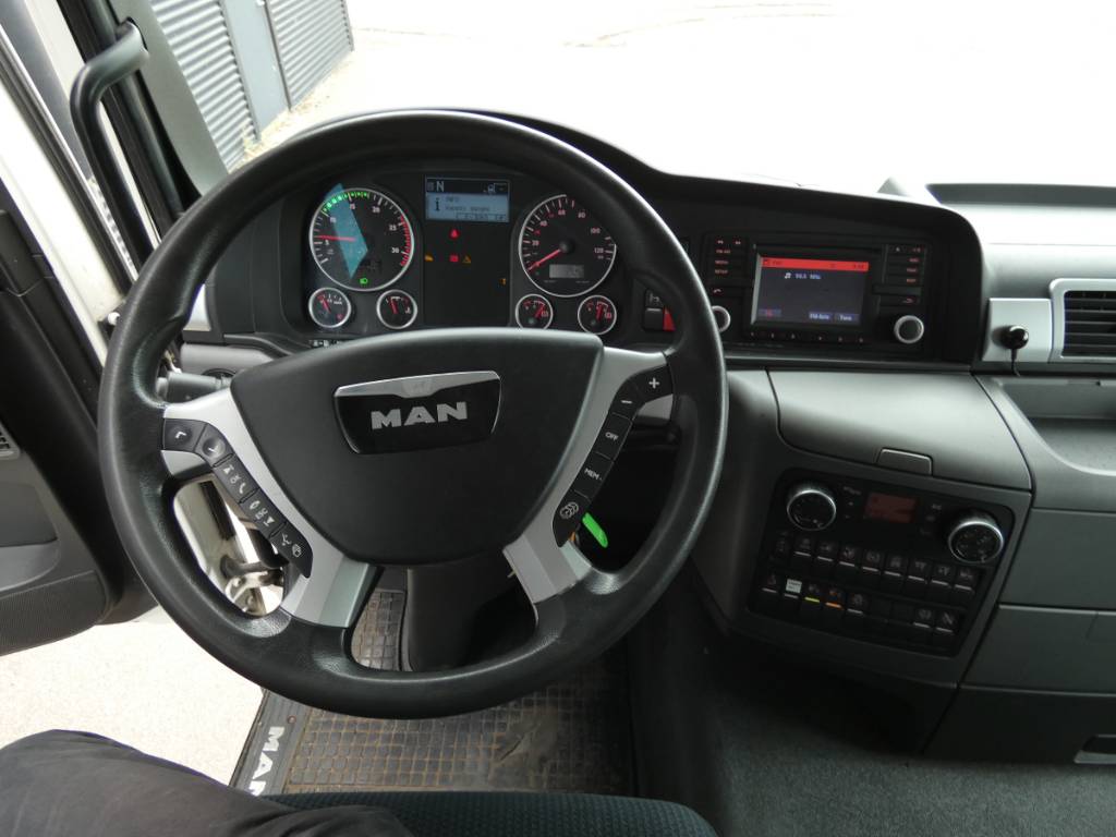 man-tgs-26-3208266717d.jpg