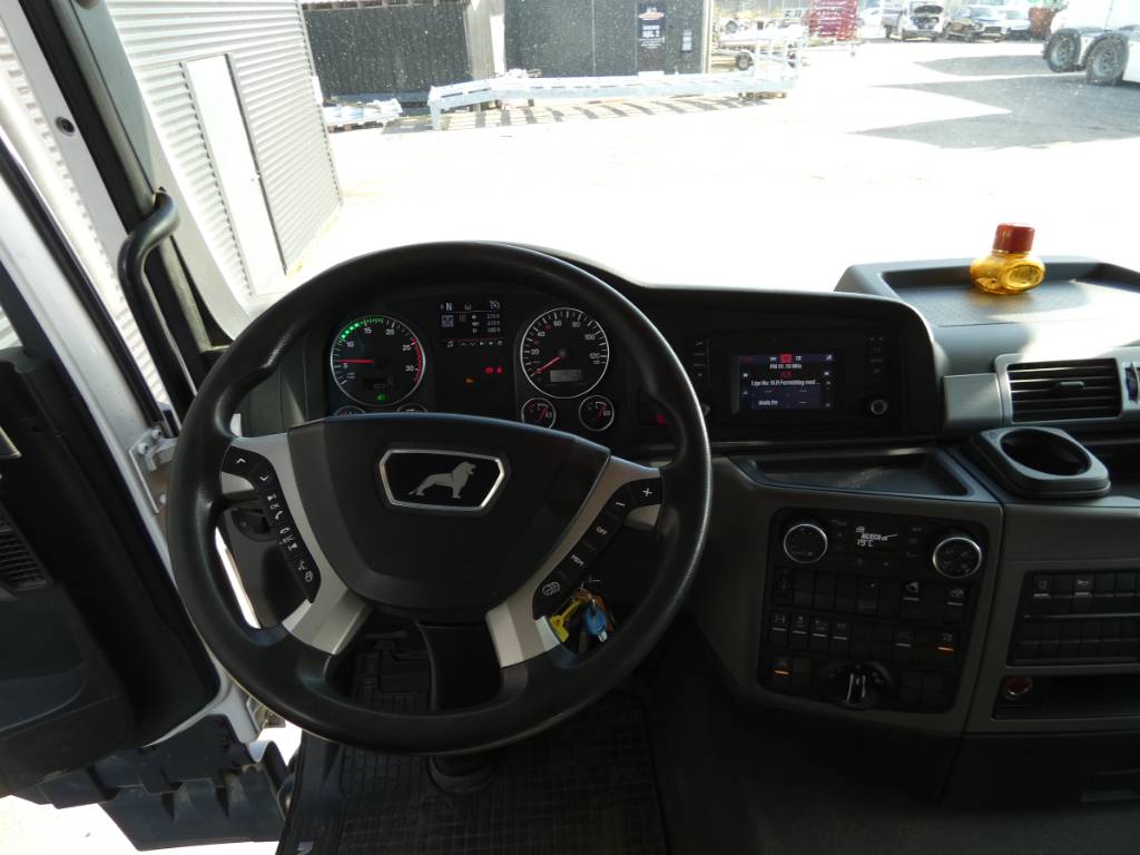 man-tgs-35-4607890ab5b.jpg