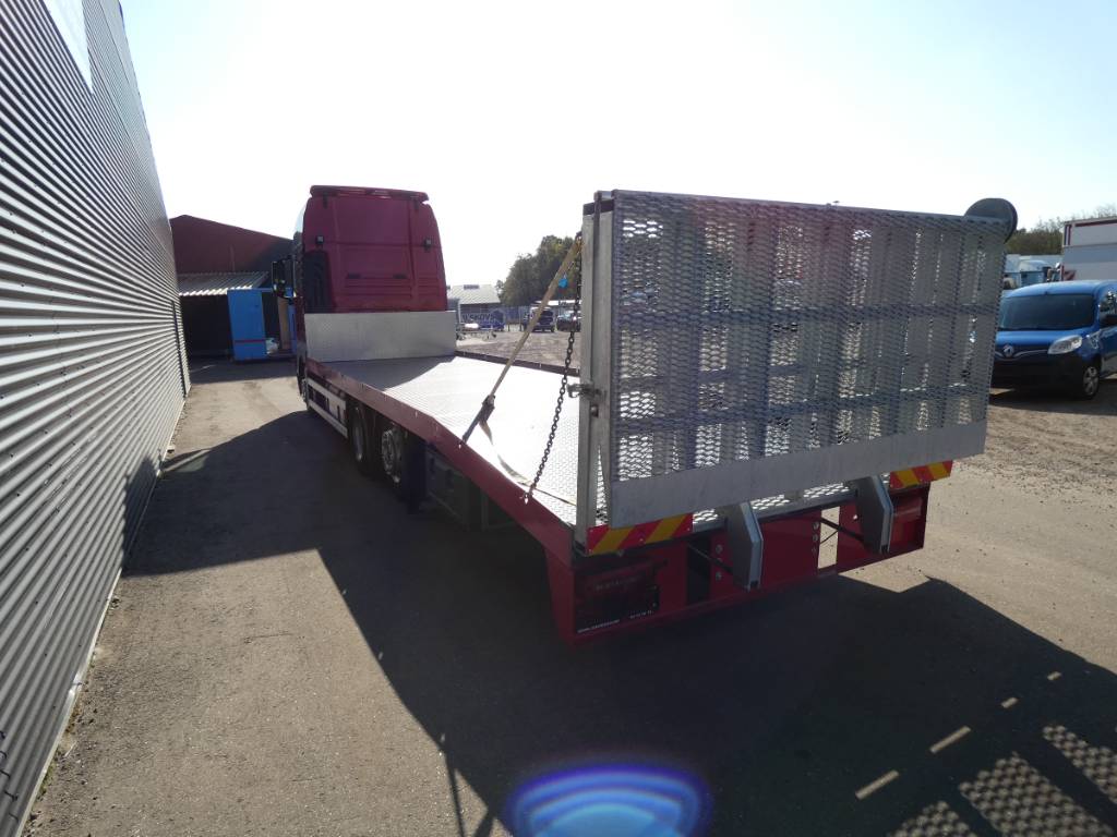 man-tgx-26-4704fd0982a.jpg