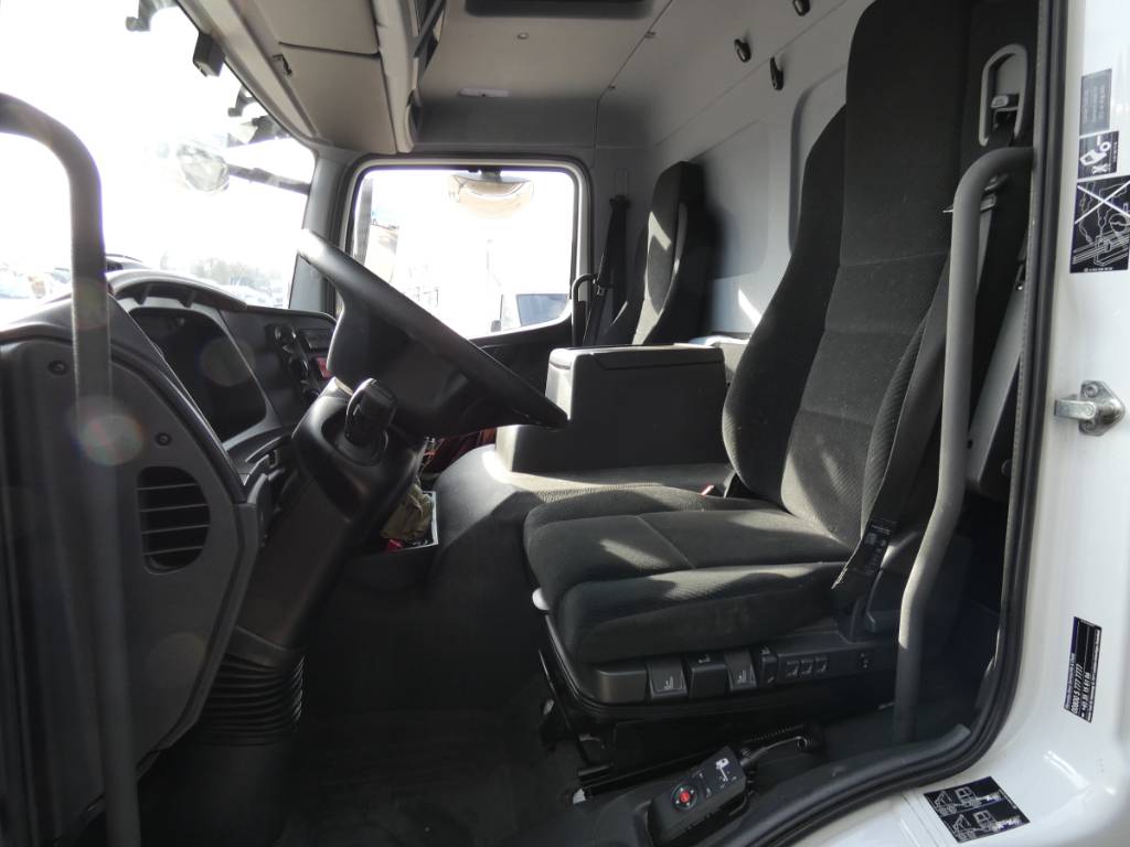 mercedes-benz-atego-1224-lae5c99d0.jpg