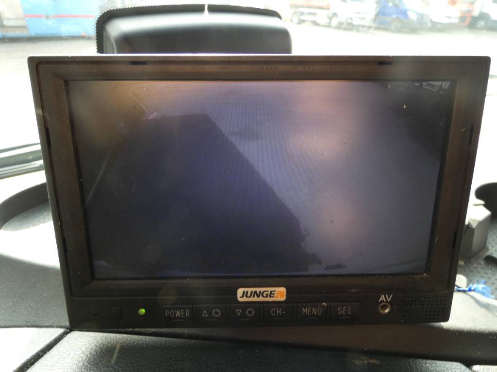 mercedes-benz-atego-122415b77b3a.jpg
