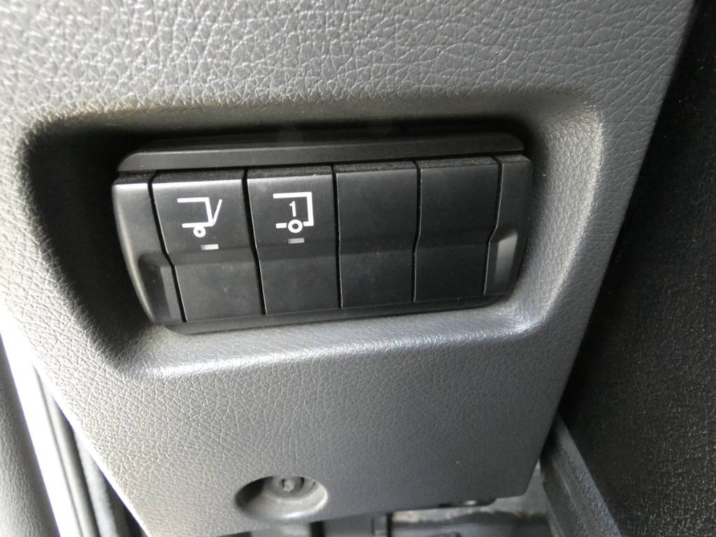 mercedes-benz-atego-122424e1d3a9.jpg