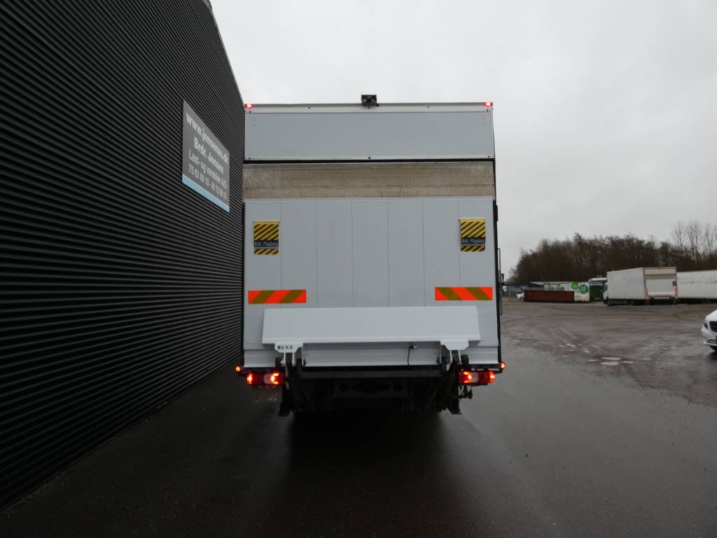 mercedes-benz-atego-122439156954.jpg