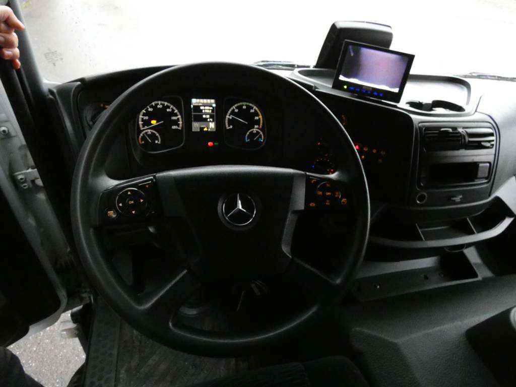 mercedes-benz-atego-1224461c0ea4.jpg