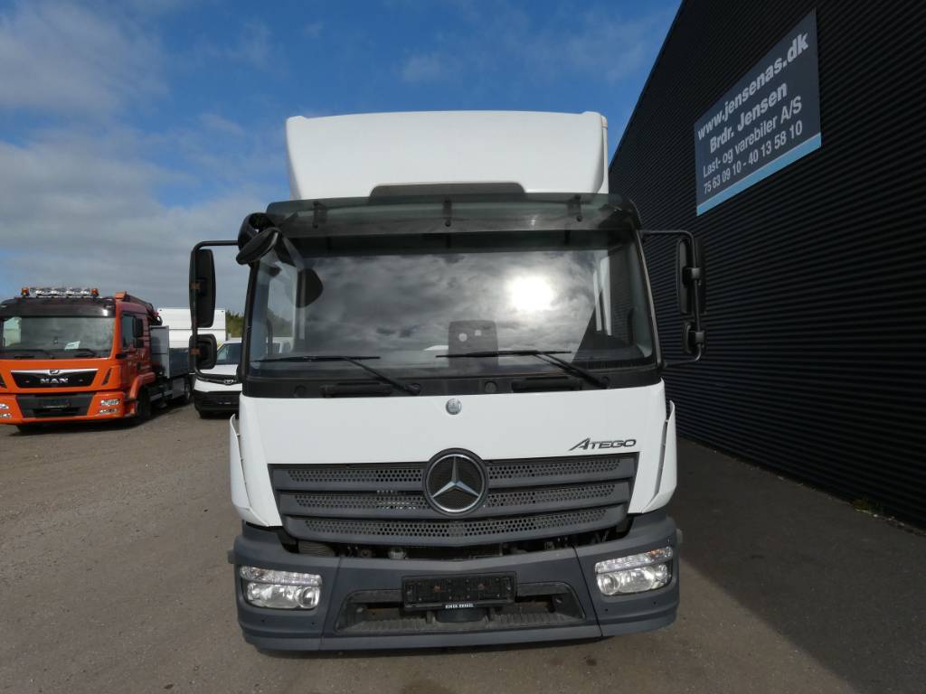 mercedes-benz-atego-122459f21138.jpg