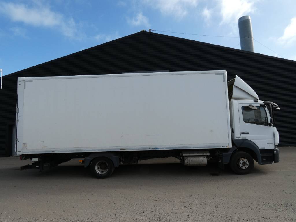mercedes-benz-atego-1224c5334d1e.jpg