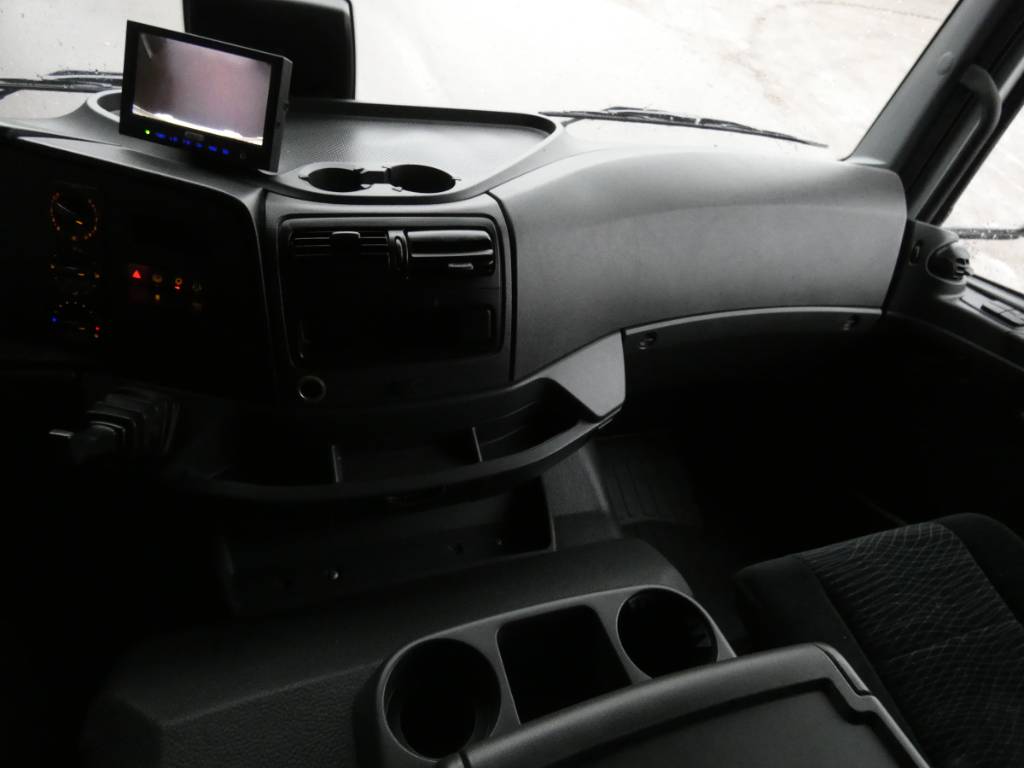 mercedes-benz-atego-1224e8438908.jpg