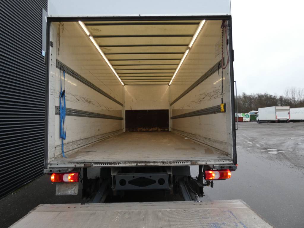 mercedes-benz-atego-1224ea3be942.jpg