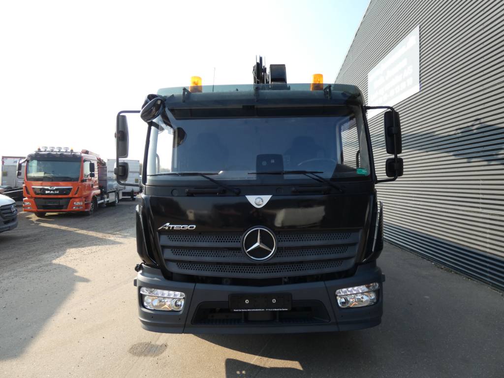 mercedes-benz-atego-152445c4c259.jpg
