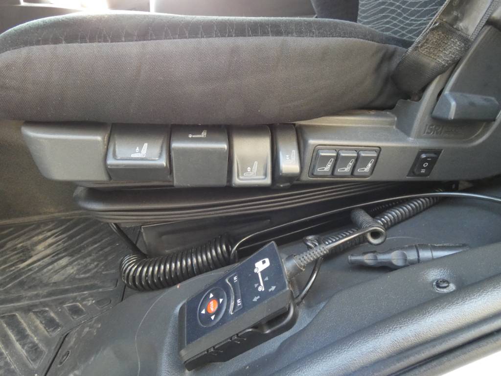 mercedes-benz-atego-1524550bbd6c.jpg