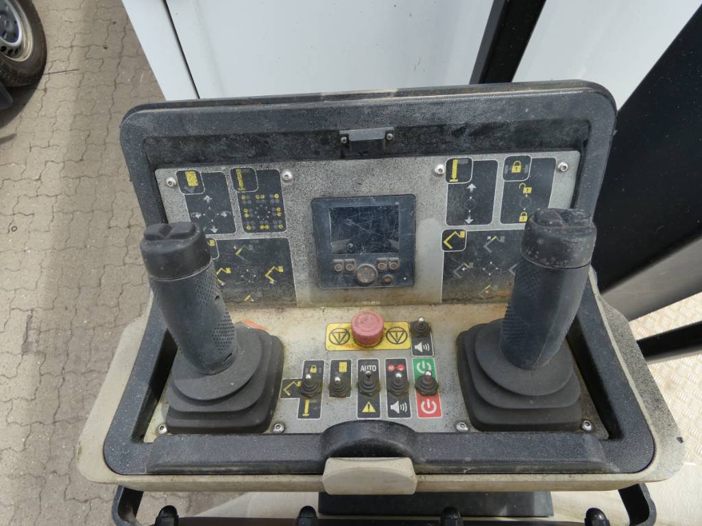 mercedes-benz-sprinter-51636a23a7c.jpg