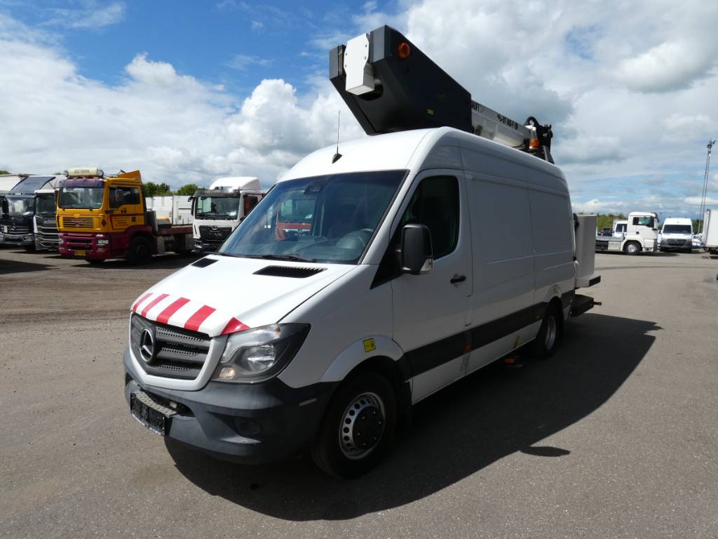 mercedes-benz-sprinter-5166b632f33.jpg