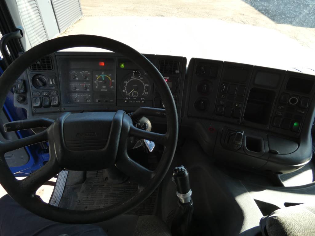 scania-94-d-310089cc1b5.jpg