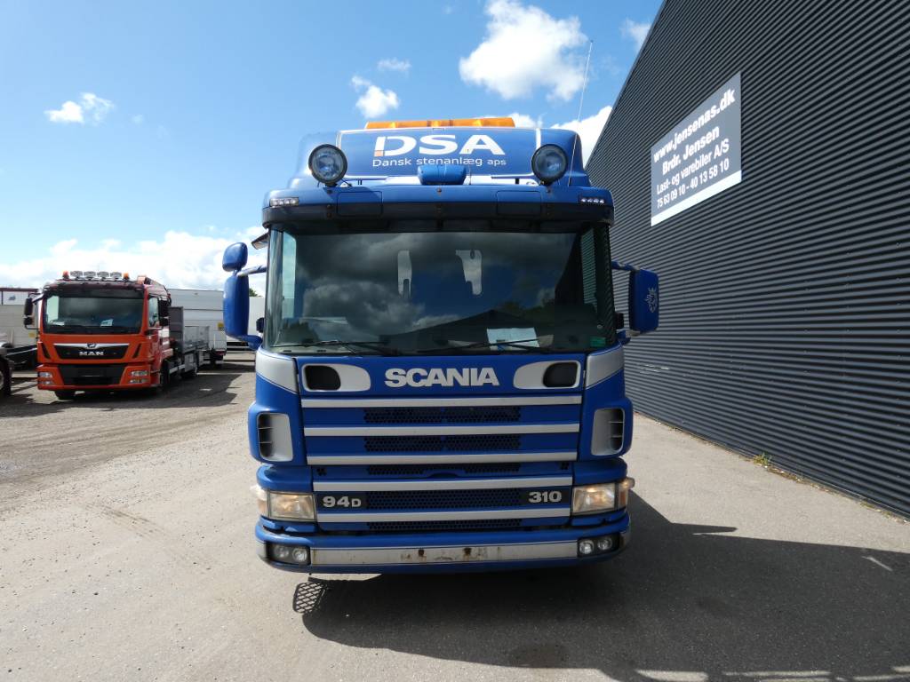 scania-94-d-310fa4b9ad9.jpg