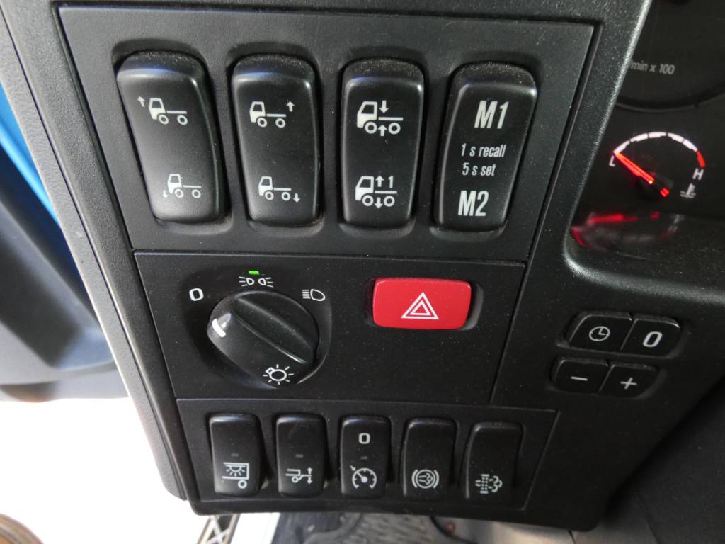 scania-p-2502f85d021.jpg