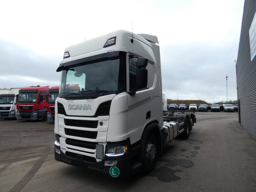 scania-r-4503ab72a00.jpg