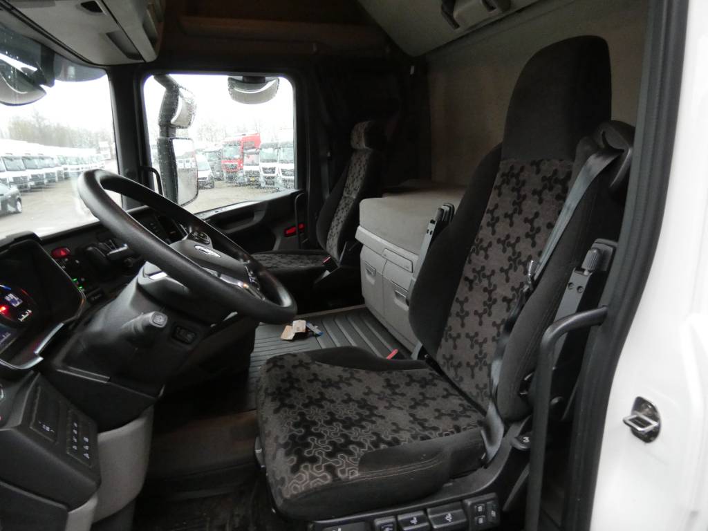 scania-r-45048d5b39f.jpg