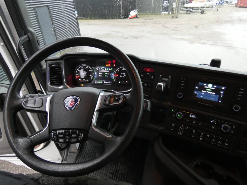 scania-r-4507290b2cb.jpg