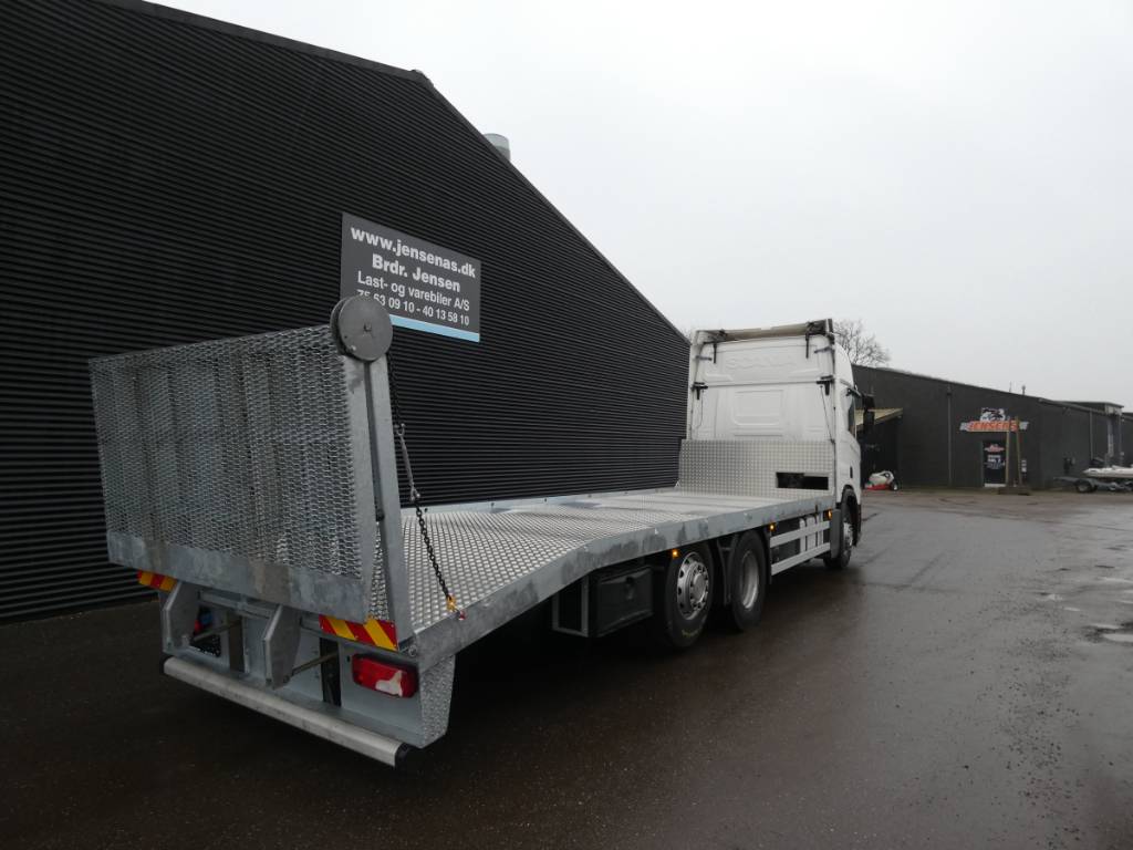 scania-r-450856bfb71.jpg