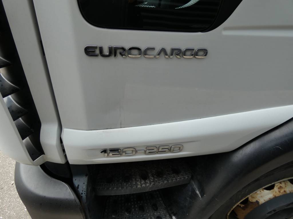iveco-eurocargo-120-250-alukas82a430cc.jpg