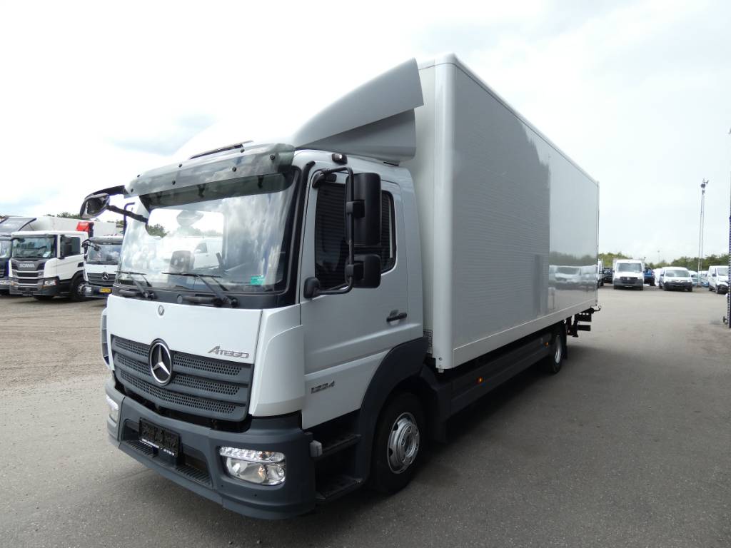 mercedes-benz-atego-1224-le39eaceb.jpg